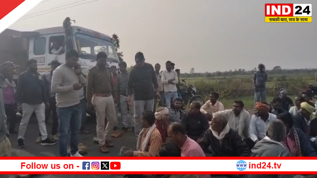 शाहनगर में धान खरीदी ठप, किसानों का फूटा गुस्सा: पन्ना–कटनी मार्ग पर चक्काजाम