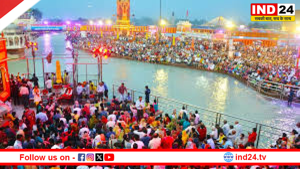 हरिद्वार में जूना अखाड़े के संतों का पैदल मार्च, पुलिस उत्पीड़न के आरोप में सीएम से न्याय की गुहार