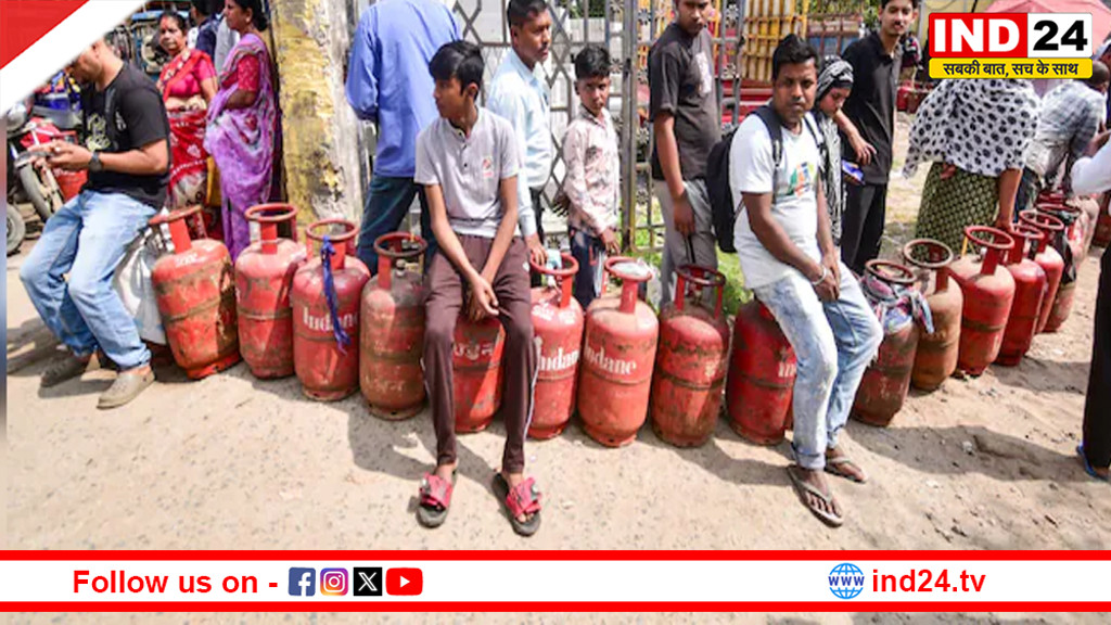 सरकार बोली- ऑनलाइन सिलेंडर बुकिंग बढ़कर 94% तक पहुंची,पैनिक बुकिंग में कमी