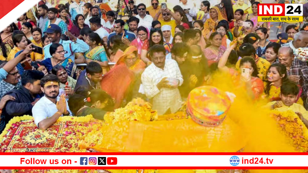 होली पर काशी से मथुरा तक आस्था का संदेश: काशी विश्वनाथ मंदिर से श्रीकृष्ण जन्मस्थान को भेजी गई पावन भेंट