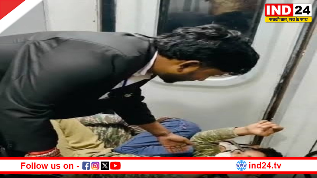 ट्रेन में टॉयलेट के पास सो रहे जवानों को TTE ने दिलाई सीट, वायरल वीडियो ने जीता देश का दिल
