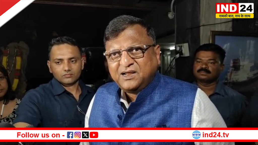 दूसरे चरण के मतदान से पहले सीईओ मनोज अग्रवाल सख्त, वोटरों को डराने वालों पर होगी कड़ी कार्रवाई