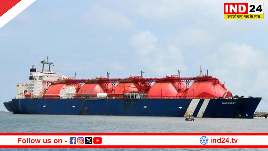 होर्मुज संकट के बीच राहत की खबर: ‘ग्रीन आशा’ सुरक्षित निकला, ‘जग विक्रम’ अब भी फंसा, ‘ग्रीन सान्वी’ कल पहुंचेगा दाहेज