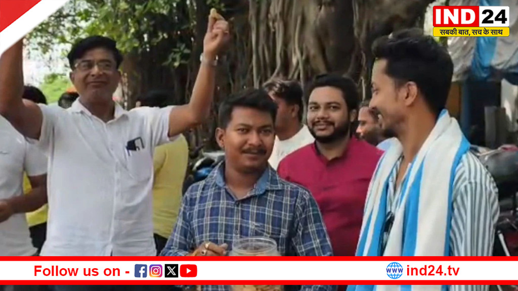 दुर्गापुर: गुड़-बताशा खाकर स्ट्रॉन्ग रूम की पहरेदारी कर रहे TMC कार्यकर्ता, कहा- '4 मई को देंगे पाचन'