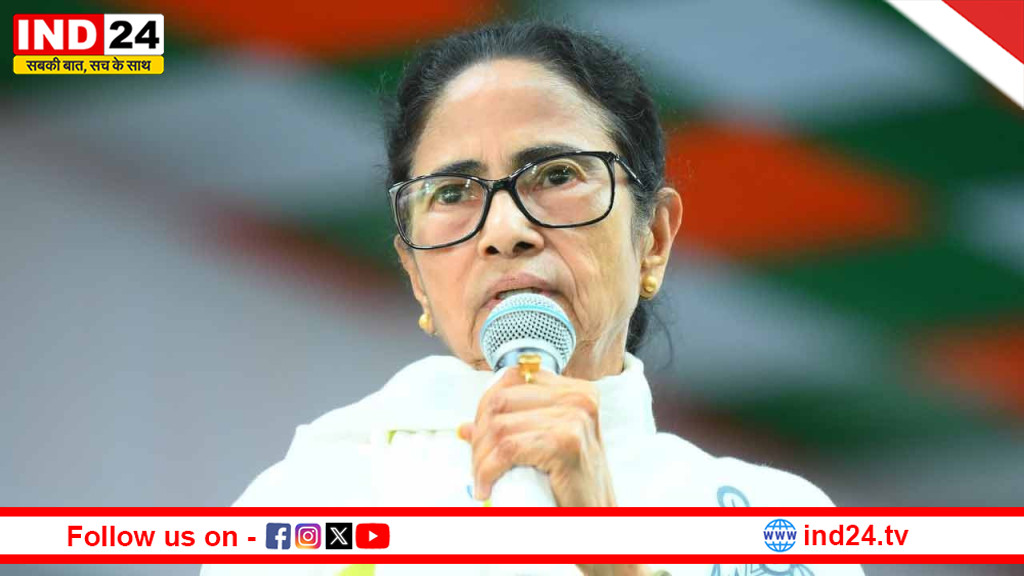 झारग्राम की सभा में ममता बनर्जी का बड़ा वादा—सत्ता में वापसी पर 'सारी-सरना' धर्म को मिलेगी मान्यता। UCC और खान-पान के मुद्दे पर बीजेपी को घेरा। पढ़ें पूरी रिपोर्ट।