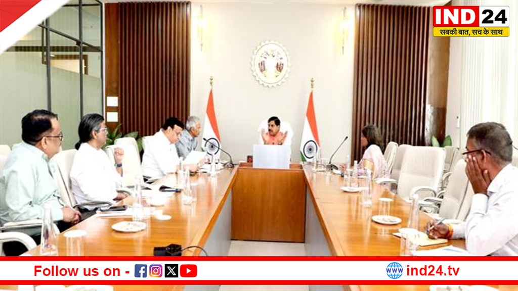 ग्रामीण क्षेत्रों में सड़क निर्माण में आधुनिक तकनीक का अधिक से अधिक करें उपयोग - मुख्यमंत्री डॉ.मोहन यादव