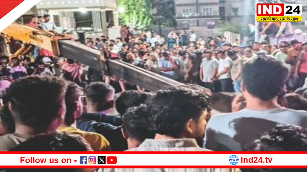 नाशिक के दिंडोरी में पानी से भरे कुएं में गिरी कार, दर्दनाक हादसे में 9 लोगों की मौत