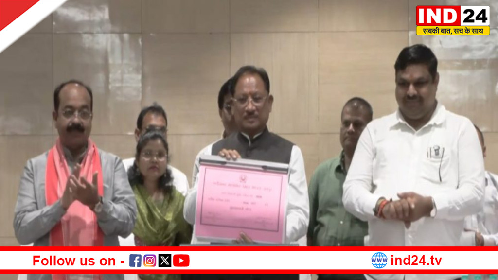 10वीं में 77.15% और 12वीं में 83.04% छात्र पास, बेटियों ने फिर मारी बाजी  