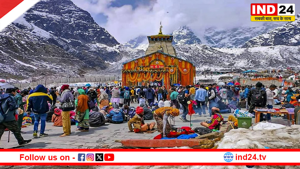 केदारनाथ मंदिर परिसद के अंदर मोबाइल पर पूरी तरह प्रतिबंध