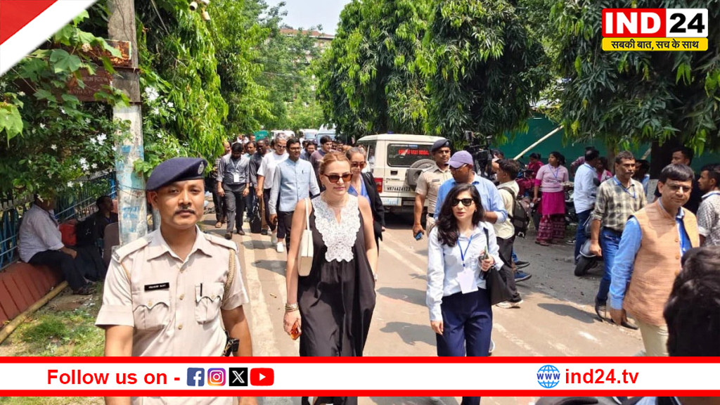 बंगाल में लोकतंत्र का महापर्व देखने पहुंचे विदेशी मेहमान, भारतीय चुनाव प्रणाली देख रह गए दंग