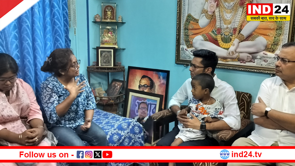 बेलघाटा में मारे गए TMC कार्यकर्ता के परिवार से मिले अभिषेक बनर्जी