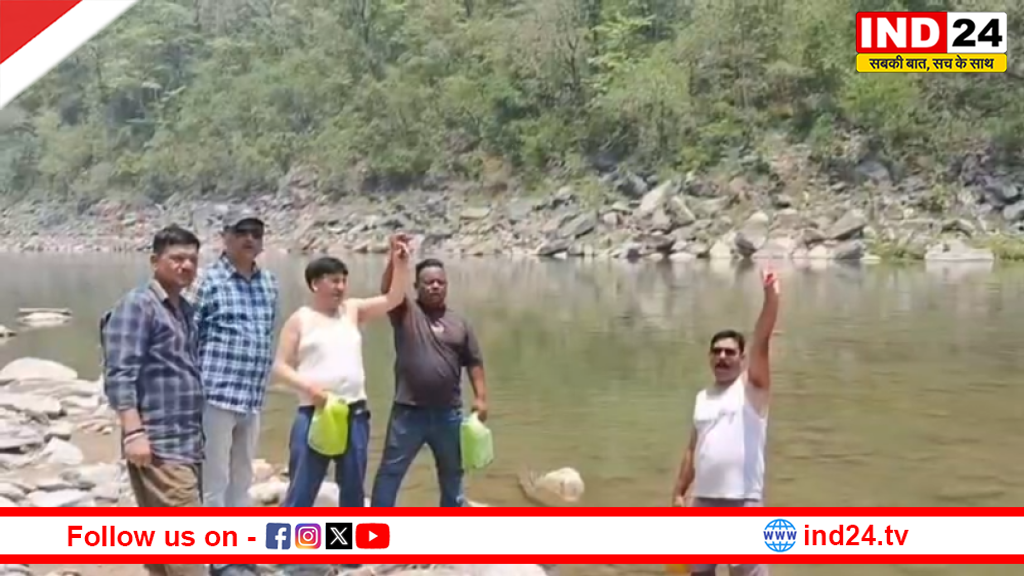 लोहाघाट में गहराया पेयजल संकट: सरयू लिफ्ट योजना में देरी पर संघर्ष समिति का विरोध प्रदर्शन