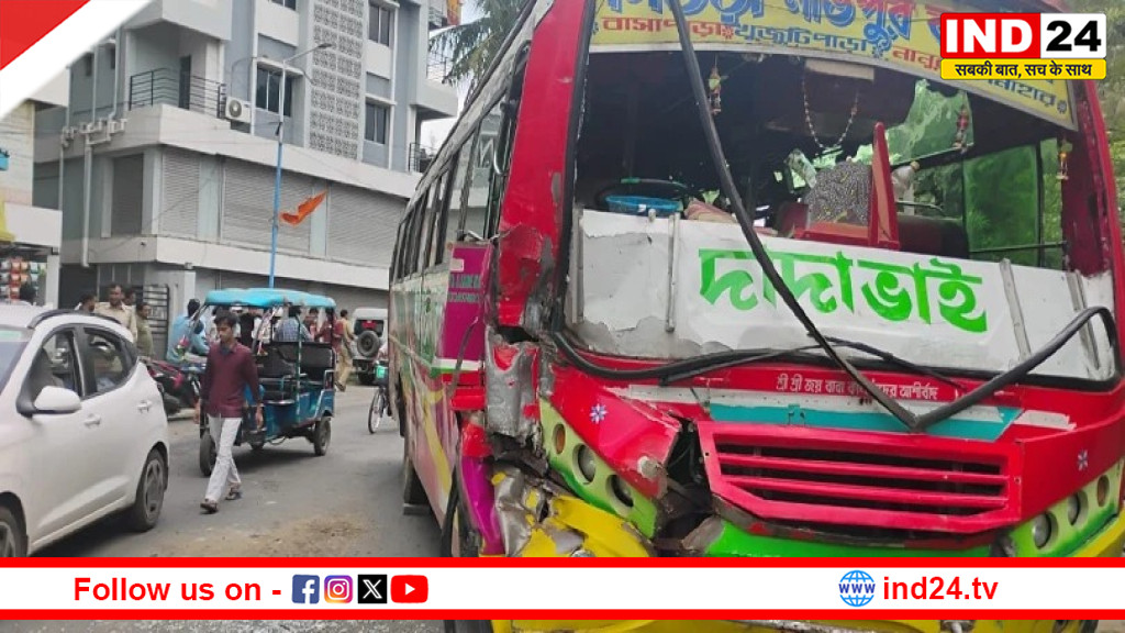 बीरभूम में भीषण सड़क हादसा: कती यात्रियों से भरी बस और ट्रैक्टर में आमने-सामने की भिड़ंत, 8 लोग गंभीर रूप से घायल