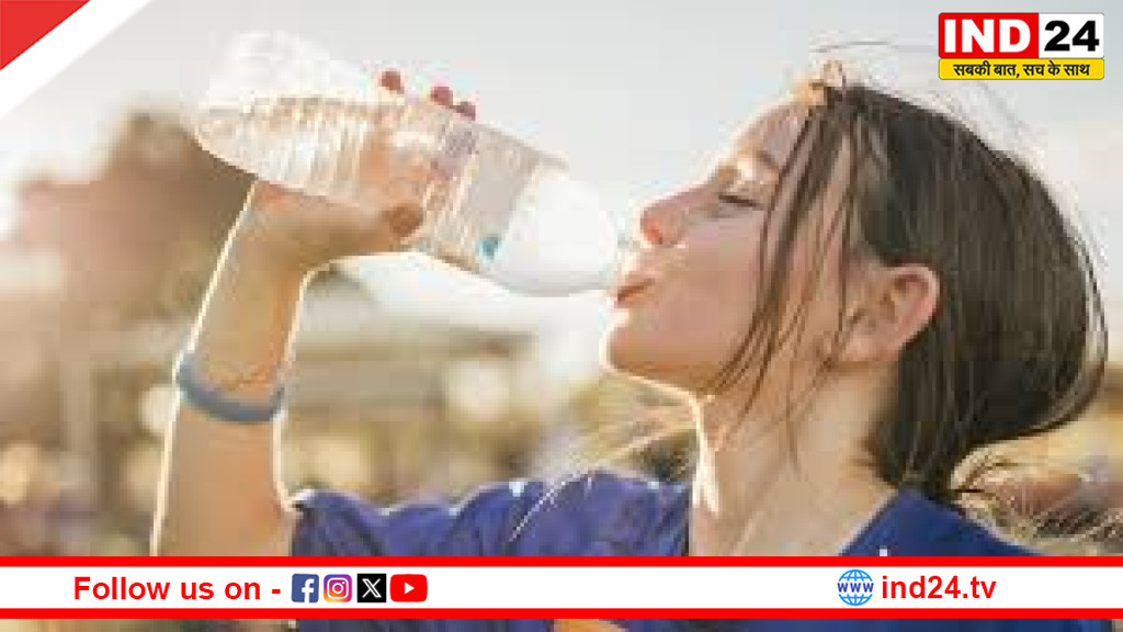 क्या आप भी प्लास्टिक की बोतल में पीते हैं पानी? गर्मियों में बन सकती है सेहत के लिए खतरा