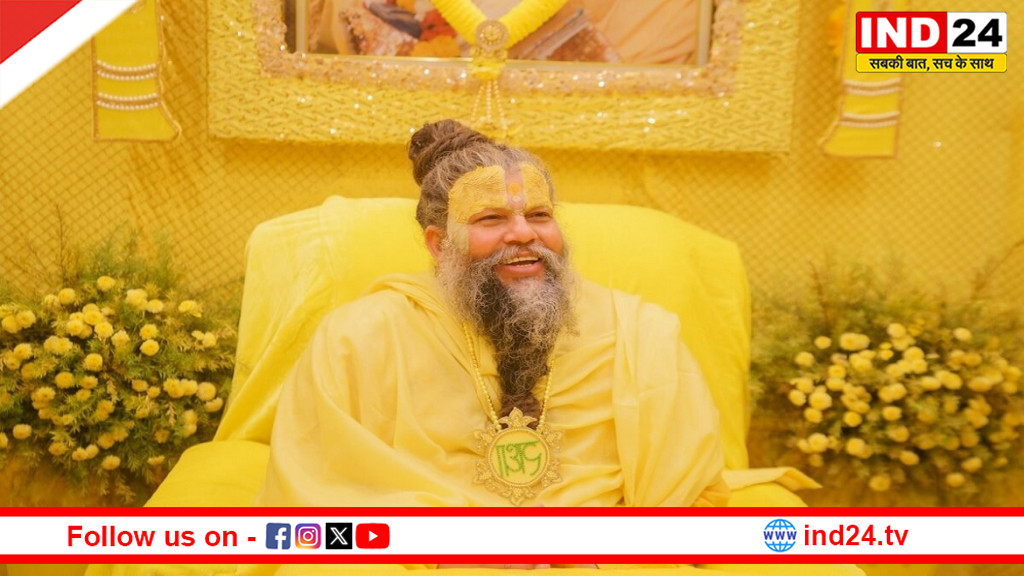 चार दिन बाद भक्तों के बीच लौटे प्रेमानंद महाराज, ‘राधे-राधे’ के जयकारों से गूंजा वृंदावन