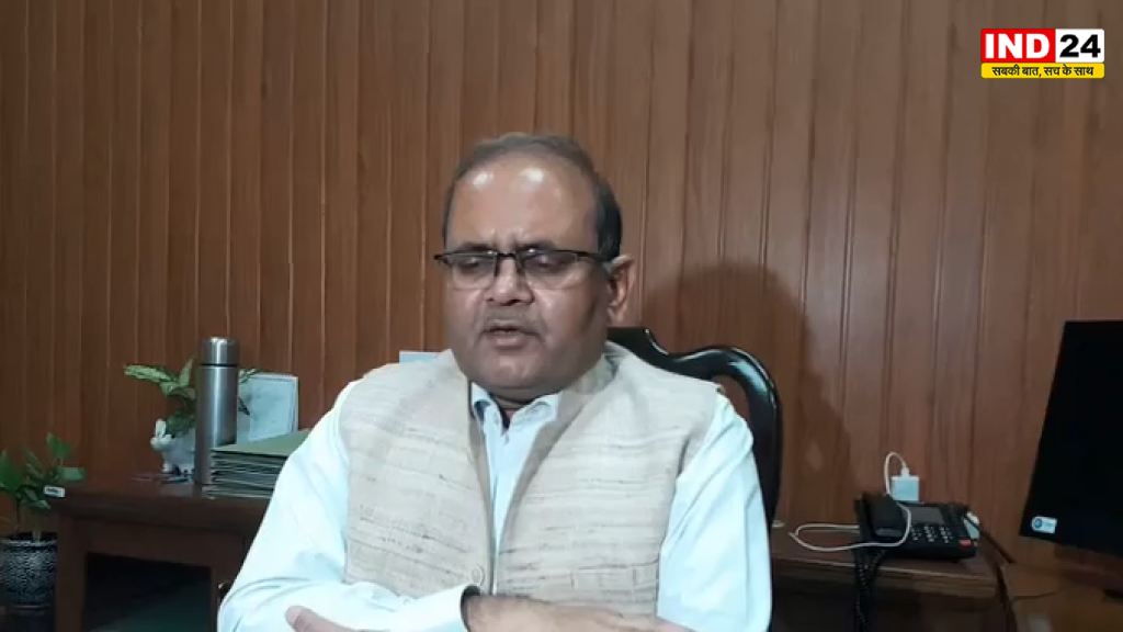 चारधाम यात्रा: मौसम की जानकारी लें, सुरक्षित गति से वाहन चलाएं – आपदा प्रबंधन सचिव की अपील