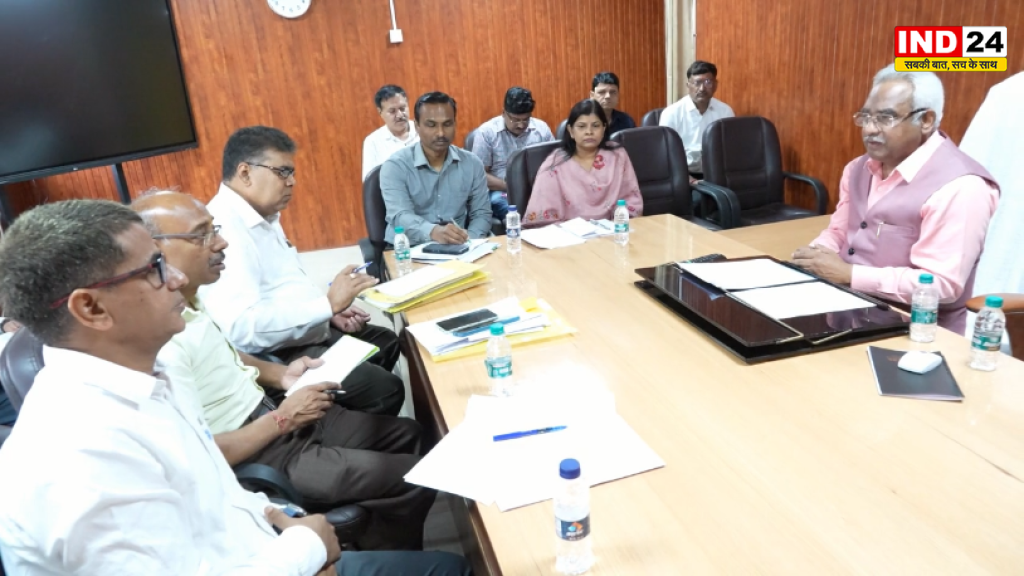 आयुष मंत्री मदन कौशिक ने की विभागीय बैठक में कार्यों की समीक्षा 