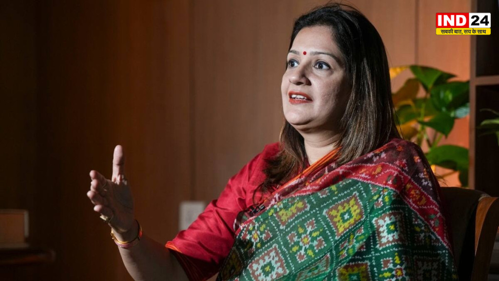 बागी सांसदों पर प्रियंका चतुर्वेदी का हमला, बोलीं- जनता के भरोसे से किया गया विश्वासघात
