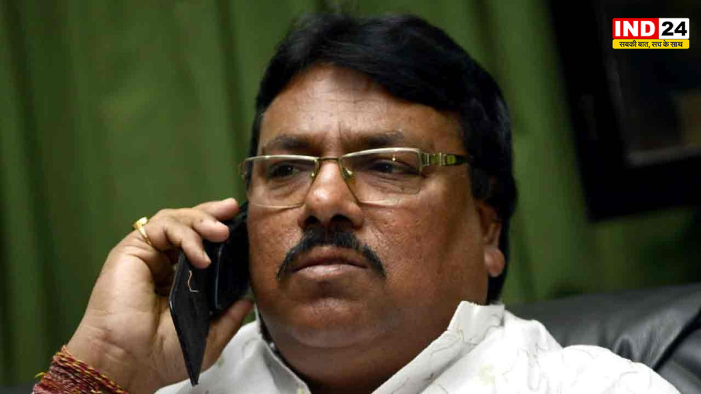  कोलकाता नगर निगम में खौफ का माहौल: अब पूर्व MMIC और TMC पार्षद स्वपन समाद्दार गिरफ्तार; हत्या के प्रयास, छेड़छाड़ और चोरी सहित कई गंभीर धाराएं लगीं