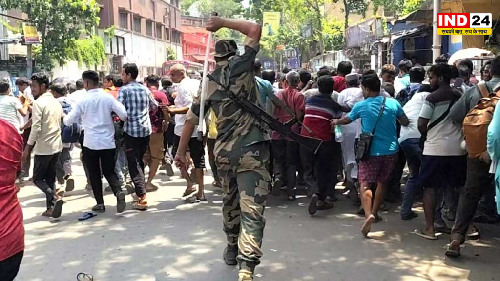 हावड़ा में भारी बवाल मंगलाहाट में सड़को-फुटपाथों से अतिक्रमण हटाने उतरी पुलिस, लाठी भांजकर व्यापारियों को खदेड़ा, भारी तनाव