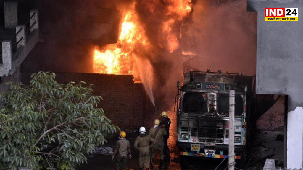 मालवीय नगर अग्निकांड पर विपक्ष के तीखे सवाल, खड़गे बोले- पीड़ितों को मिले समय पर मुआवजा