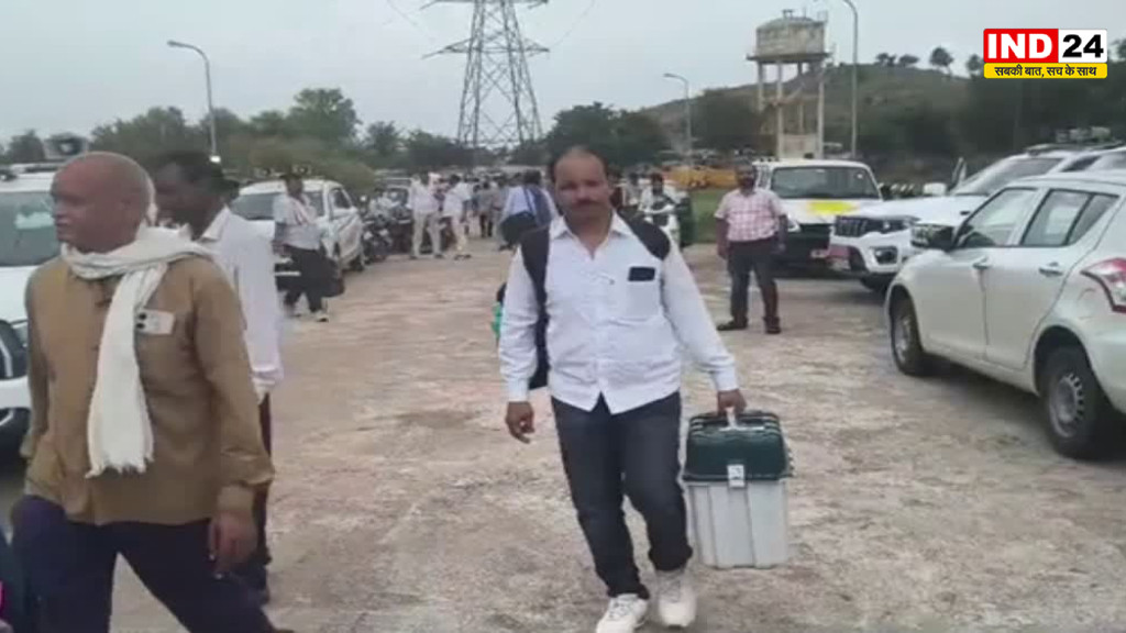 दतिया विधानसभा उपचुनाव, मतदान की तैयारियां पूरी, 291 बूथों पर पहुंचीं पोलिंग पार्टियां, सुरक्षा के कड़े इंतजाम