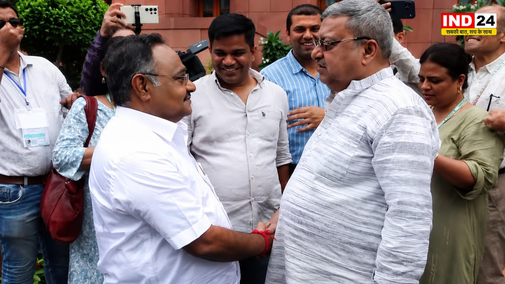 लोकसभा से सस्पेंड हुए कल्याण बनर्जी, संसद परिसर में BJP सांसद समिक भट्टाचार्य से मुलाकात ने बढ़ाई सियासी हलचल