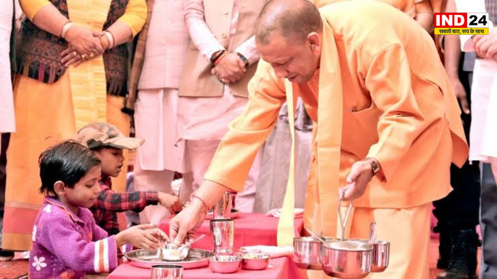 CM Yogi Saharanpur Visit: बच्चों के बीच पहुंचे सीएम योगी, अपने हाथों से परोसा भोजन, किताबें बांटी और नन्हों का कराया अन्नप्राशन