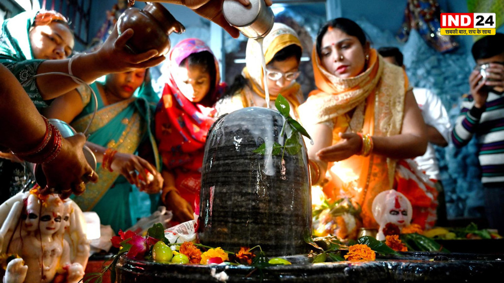 सावन में शुरू कर रहे हैं सोलह सोमवार व्रत? पहले जान लें ये 3 जरूरी नियम, तभी मिलेगा महादेव का आशीर्वाद