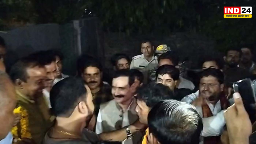 ‘दूल्हा पीछे आ रहा है, माला उसे पहनाइए…’ दतिया में डॉ. नरोत्तम मिश्रा के  निराले अंदाज़ ने बटोरी सुर्खियां