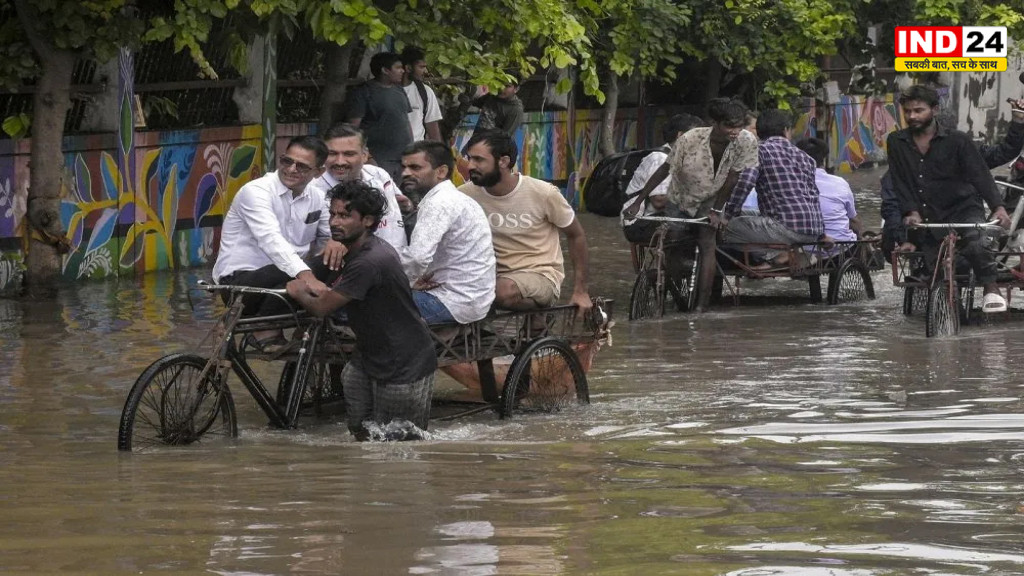 देशभर में बारिश का कहर, गुजरात की फैक्ट्रियों पर असर, मध्यप्रदेश-छत्तीसगढ़ में रेड अलर्ट, चारधाम यात्रा दो दिन के लिए स्थगित