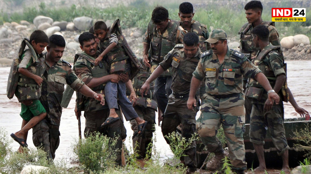 जम्मू-कश्मीर के उड़ी  में बादल फटने से मची तबाही, सेना ने देवदूत बन बचाई ग्रामीणों की जान