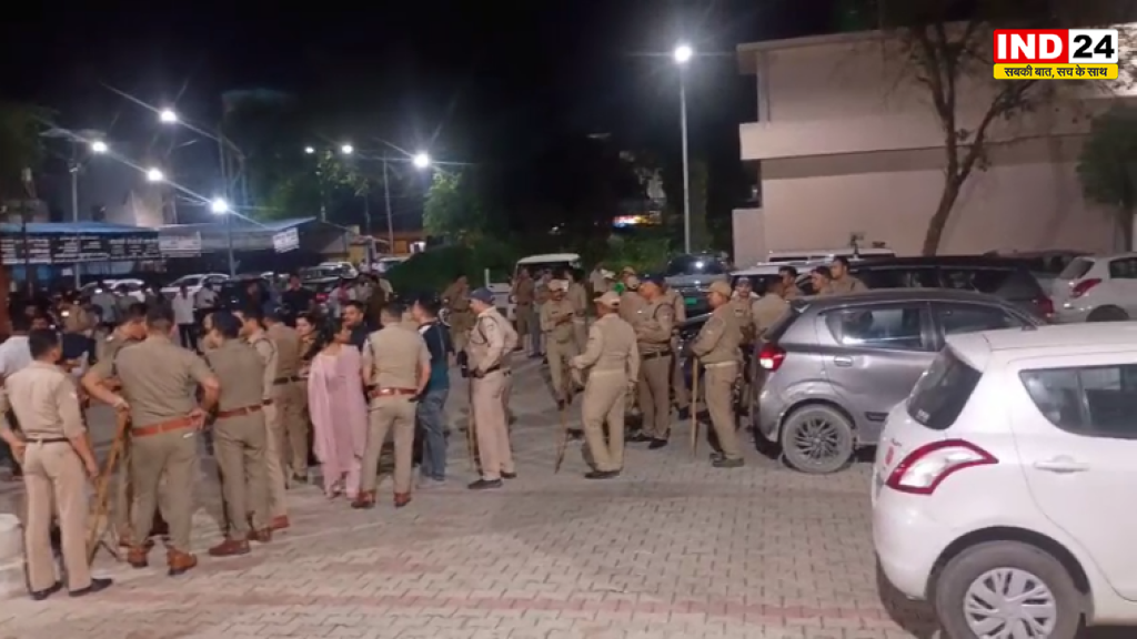 सितारगंज तहसील में विजिलेंस की बड़ी कार्रवाई, 16 हजार रुपये के साथ दो कर्मचारी रंगे हाथ गिरफ्तार