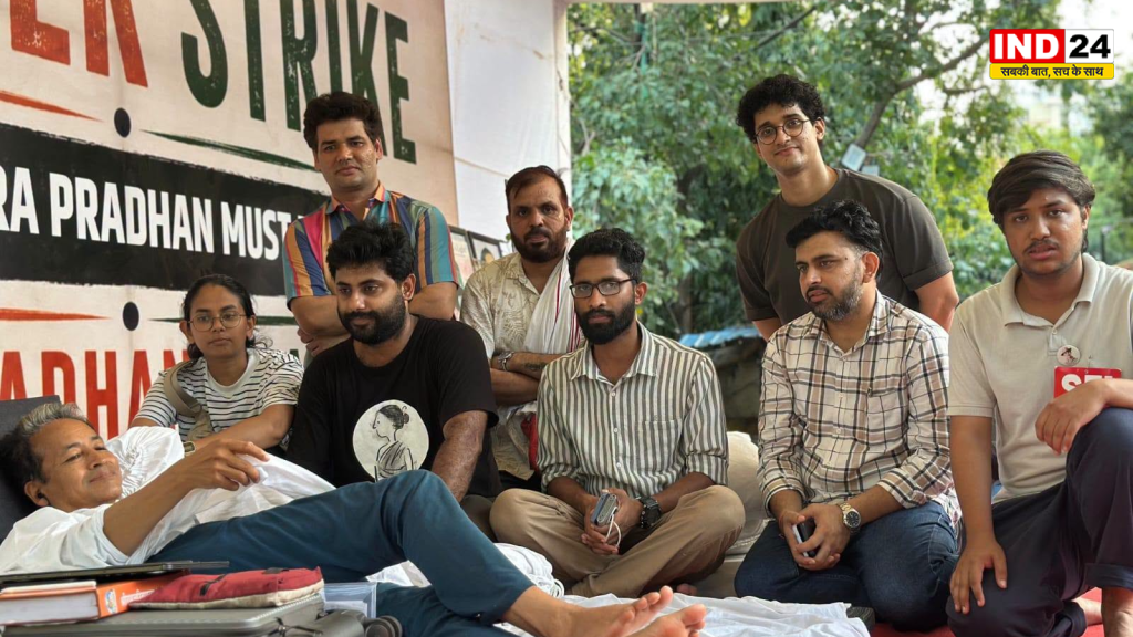 दिल्ली के जंतर-मंतर पर 'ककरोच जनता पार्टी' का प्रदर्शन जारी, 14वें दिन भी भूख हड़ताल पर सोनम वांगचुक, SFI ने दिया समर्थन