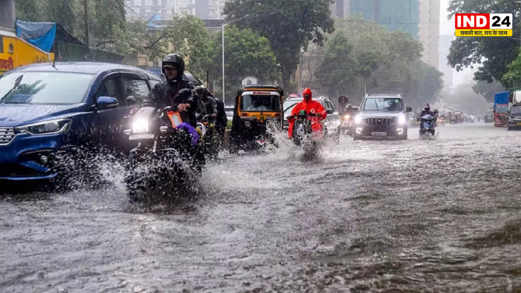 दिल्ली-NCR में मूसलाधार बारिश से जनजीवन प्रभावित, कई इलाकों में जलभराव; IMD का अलर्ट जारी