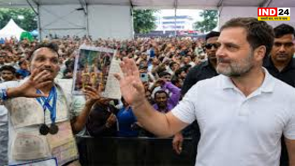 बारिश के बावजूद उमड़ी छात्रों की भीड़, देहरादून में राहुल गांधी ने सुनी युवाओं की समस्याएं