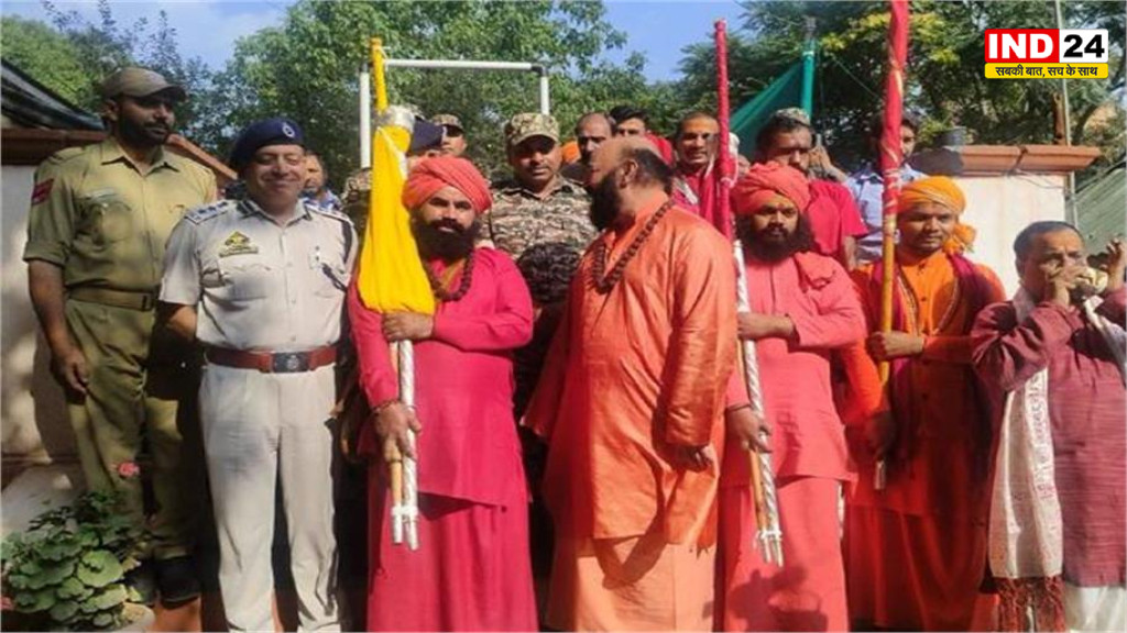 भोलेनाथ की पवित्र छड़ी ने पकड़ी अमरनाथ धाम की राह, 28 अगस्त को गुफा में होंगे विशेष अनुष्ठान