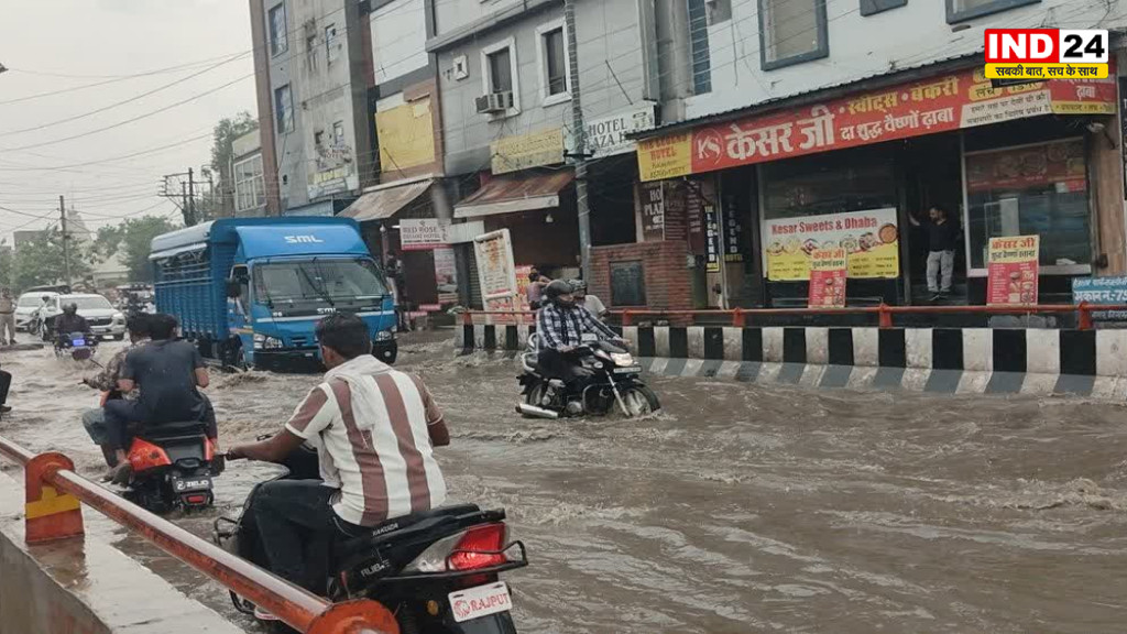 देशभर में बारिश का कहर, बिहार-बंगाल में बिजली गिरने से 11 मौतें, बद्रीनाथ हाईवे पर भूस्खलन, कई राज्यों में जनजीवन प्रभावित