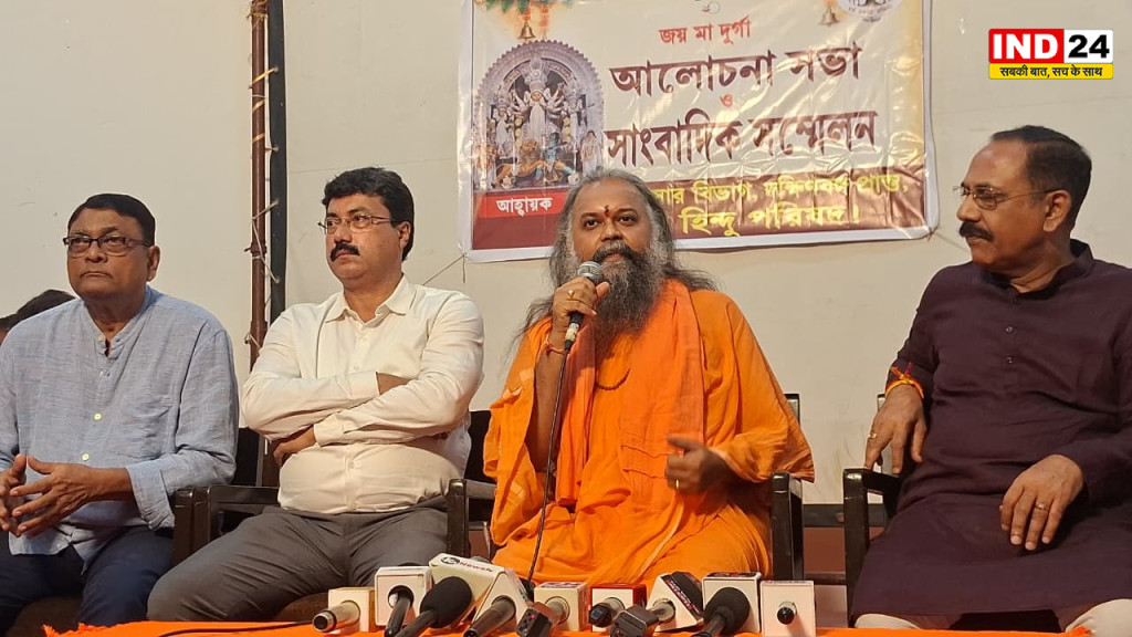 विश्व हिंदू परिषद् की दो टूक, सनातन संस्कृति के अनुरूप हों पूजा के थीम’, कुम्हारटोली में फोटोशूट से भी बचने की अपील