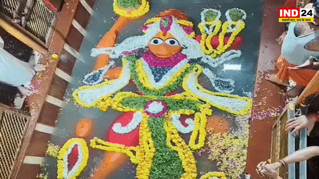 प्रयागराज में गंगा ने लेटे हनुमान जी को कराया स्नान, चित्रकूट में 50 लोगों का रेस्क्यू, 27 जिलों में बारिश का अलर्ट