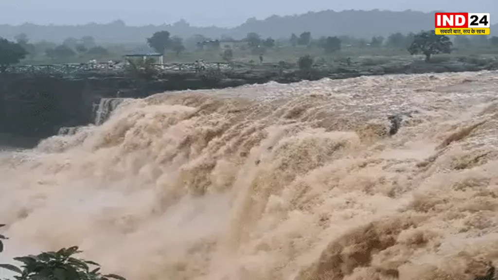 MP-UP में मूसलाधार बारिश का अलर्ट, वाराणसी के 84 घाट डूबे,राजस्थान में अगस्त में पारा 40°पहुंचा