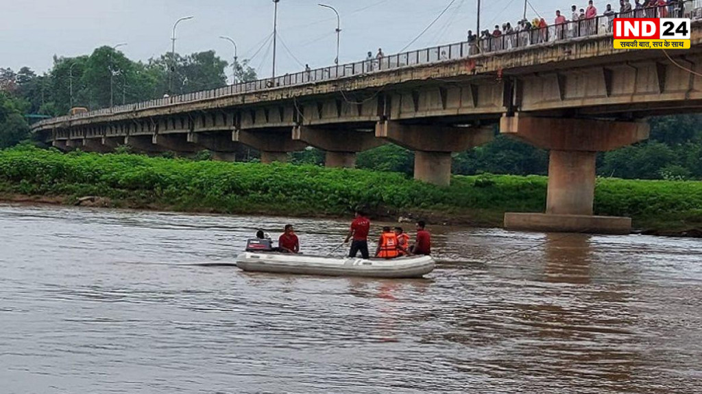 छत्तीसगढ़ में फिर बदलेगा मौसम, आज बारिश के साथ बिजली गिरने की चेतावनी; बिलासपुर में अरपा नदी का बढ़ा जलस्तर