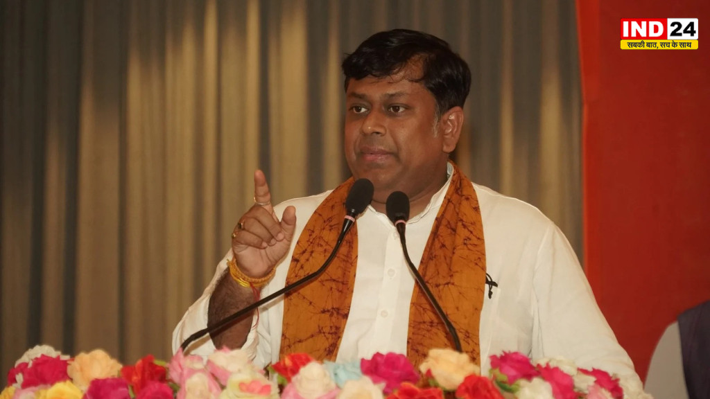रंगमंच पर उतरेंगे केंद्रीय मंत्री सुकांत मजूमदार, केशरी हत्या? नाटक में निभाएंगे पूर्व पीएम अटल बिहारी वाजपेयी का किरदार