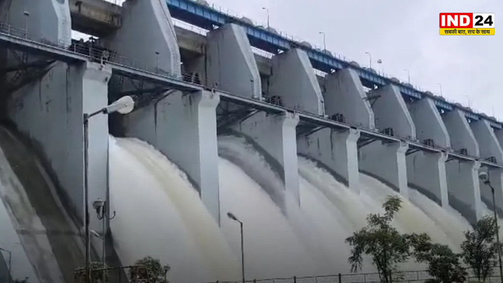 छत्तीसगढ़ में भारी बारिश का कहर, बांगो बांध के 10 गेट खुले, 35 गांवों में बाढ़ का अलर्ट