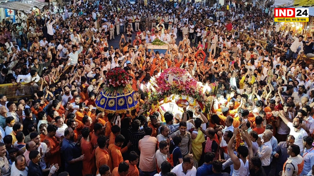 सावन के दूसरे सोमवार महाकाल के दरबार में उमड़ा आस्था का सैलाब, भस्म आरती में गूंजा हर-हर महादेव