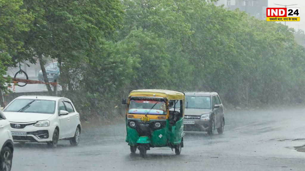 UP Weather: यूपी में मानसून का कहर, 29 जिलों में भारी बारिश का अलर्ट; बाढ़ से 4 की मौत