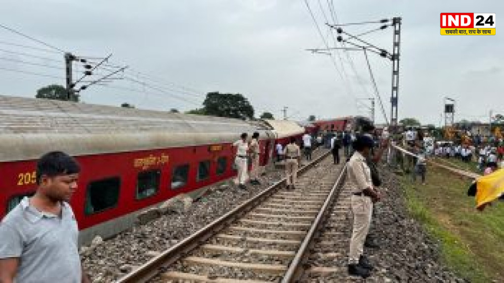 झारखंड में श्रावणी मेला स्पेशल ट्रेन का कोच पटरी से उतरा, सभी कांवरिया सुरक्षित