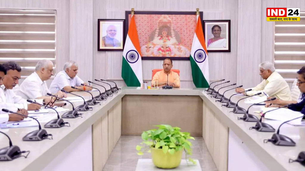 यूपी में बारिश से जन-धन नुकसान पर CM योगी सख्त: 24 घंटे में मुआवजे के निर्देश, अफसरों को फील्ड में उतरने का आदेश