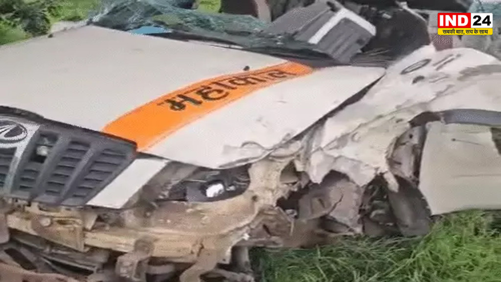 बैतूल में भीषण सड़क हादसा, ट्रक से टकराई कार के उड़े परखच्चे, 3 की मौत, 9 गंभीर घायल