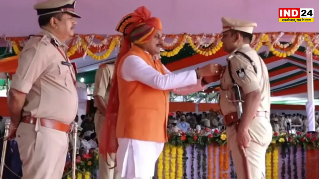 MP Police Medal 2026: सीएम डॉ. मोहन यादव ने किया पुलिसकर्मियों का सम्मान, 47 अधिकारियों-कर्मचारियों को राष्ट्रपति पदक